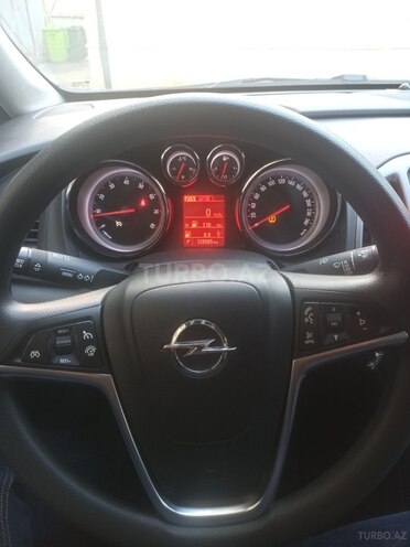 Opel Astra 2015, 120,000 km - 1.6 l - Bakı