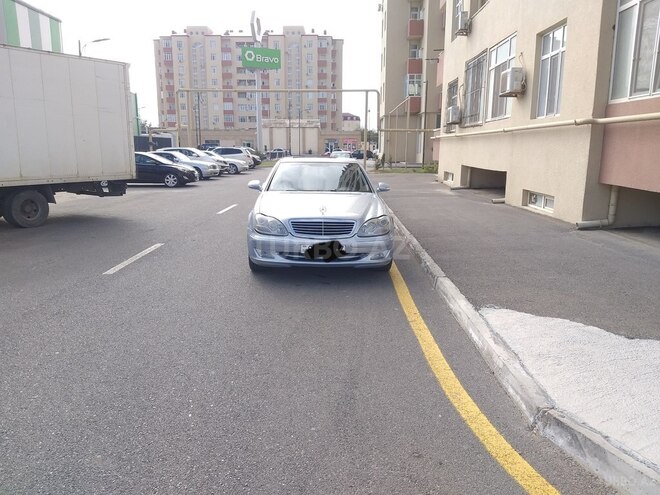 Mercedes S 320 2000, 299,000 km - 3.2 l - Bakı