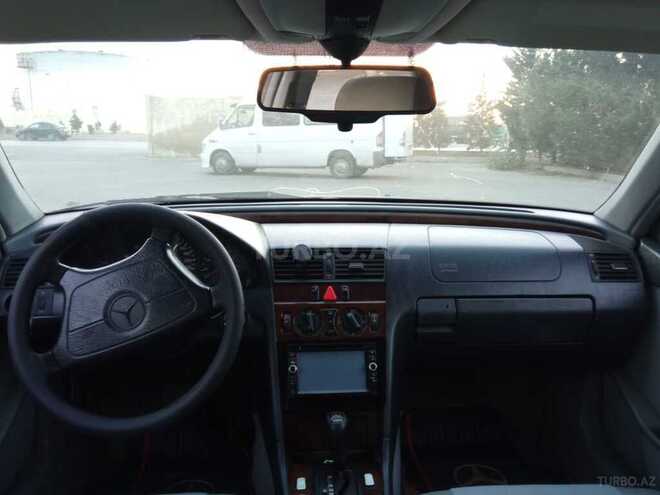 Mercedes C 180 1996, 302,000 km - 1.8 l - Bakı