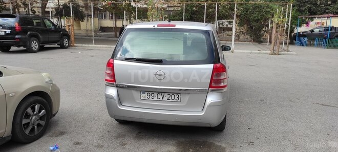 Opel Zafira 2005, 262,000 km - 2.2 l - Bakı