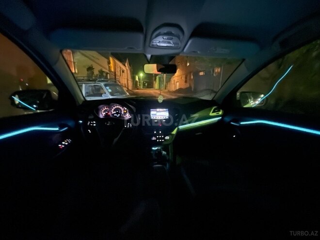 LADA (VAZ) Vesta 2018, 110,000 km - 1.6 l - Gəncə