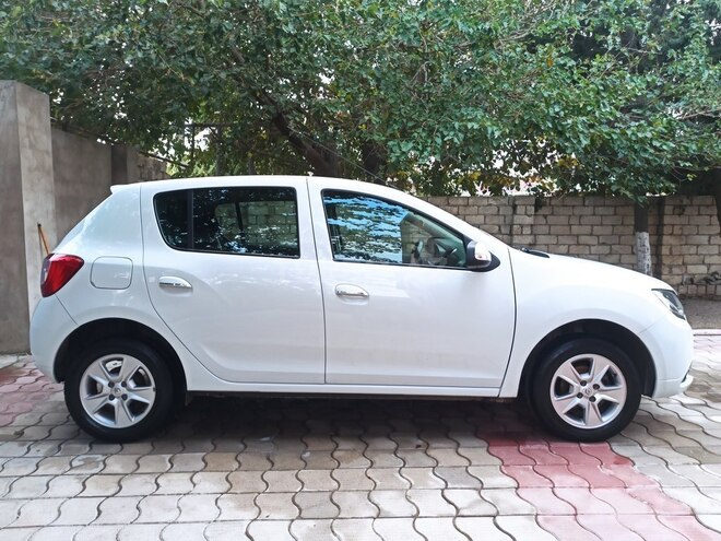 Renault Sandero 2014, 61,000 km - 1.6 l - Xırdalan
