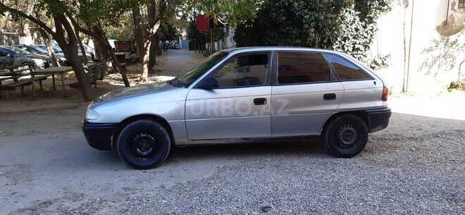 Opel Astra 1994, 132,553 km - 1.6 l - Bakı