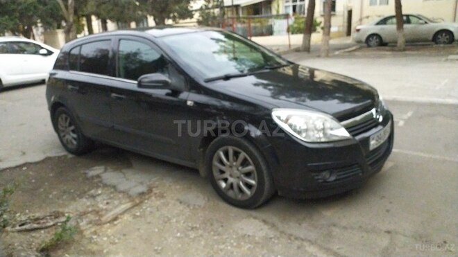 Opel Astra 2005, 176,000 km - 1.4 l - Bakı