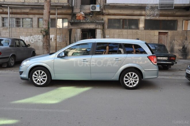 Opel Astra 2009, 16,000 km - 1.4 l - Bakı