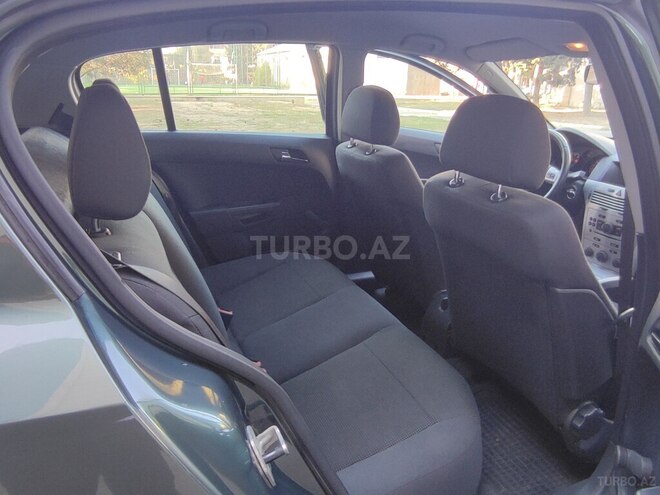 Opel Astra 2009, 189,521 km - 1.4 l - Bakı