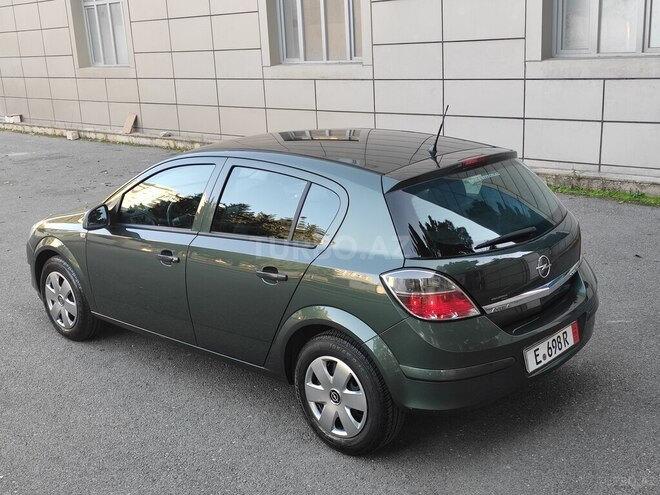 Opel Astra 2009, 189,521 km - 1.4 l - Bakı