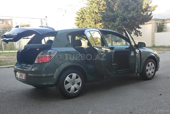 Opel Astra 2009, 189,521 km - 1.4 l - Bakı