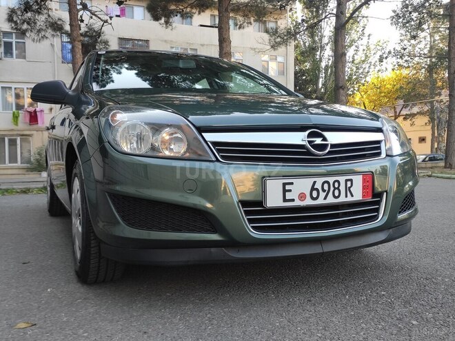 Opel Astra 2009, 189,521 km - 1.4 l - Bakı
