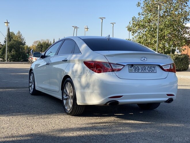 Hyundai Sonata 2011, 218,871 km - 2.0 l - Şəmkir