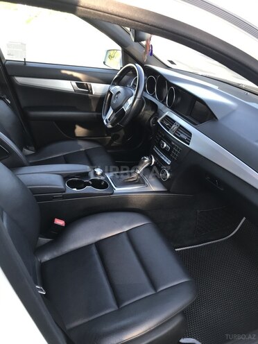 Mercedes C 250 2013, 116,273 km - 1.8 л - Bakı
