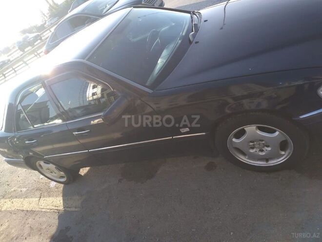 Mercedes C 200 1995, 267,000 km - 2.0 л - Bakı