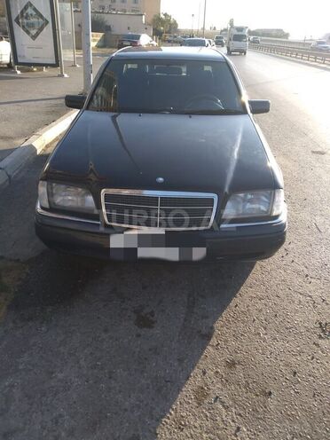 Mercedes C 200 1995, 267,000 km - 2.0 л - Bakı