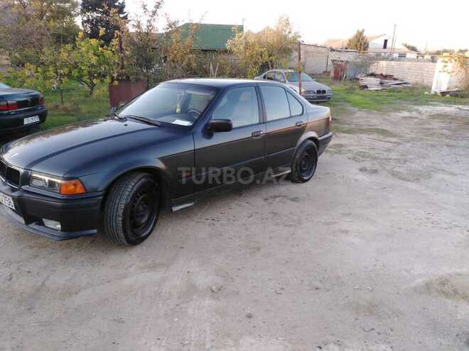BMW 318 1992, 320,000 km - 1.8 l - Bakı