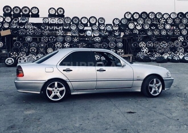 Mercedes C 240 1997, 310,000 km - 2.4 л - Şabran