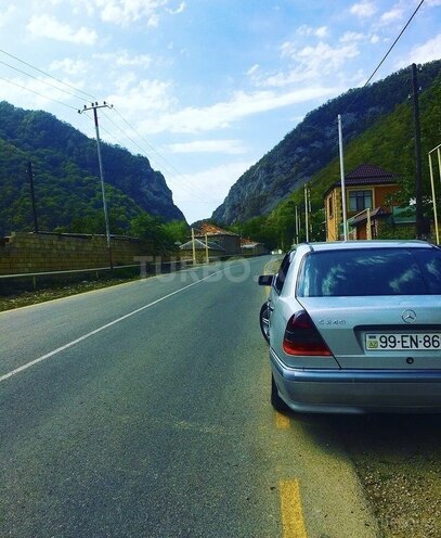 Mercedes C 240 1997, 310,000 km - 2.4 л - Şabran
