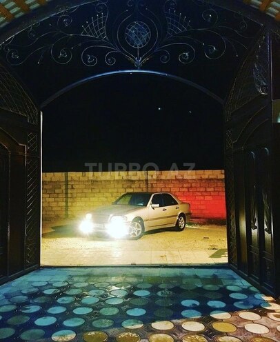 Mercedes C 240 1997, 310,000 km - 2.4 л - Şabran
