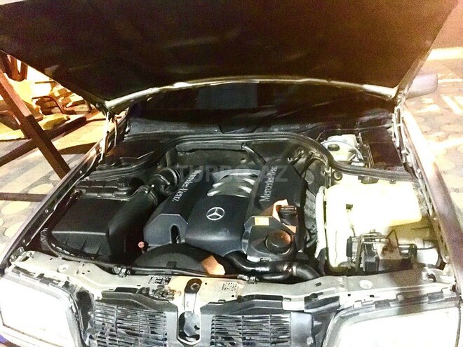 Mercedes C 240 1997, 310,000 km - 2.4 л - Şabran