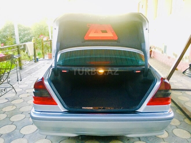 Mercedes C 240 1997, 310,000 km - 2.4 л - Şabran