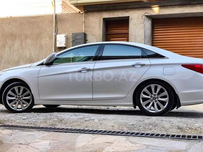 Hyundai Sonata 2010, 175,000 km - 2.4 l - Bakı