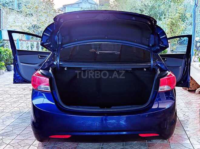 Hyundai Elantra 2013, 11,128 km - 1.8 l - Masallı