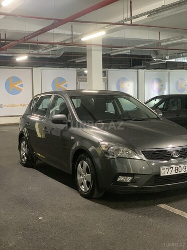 Kia Ceed 2010, 174,500 km - 1.4 l - Bakı