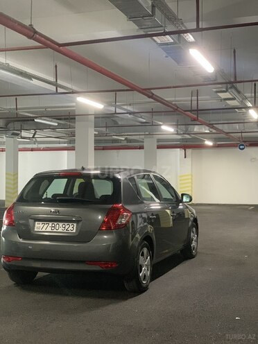 Kia Ceed 2010, 174,500 km - 1.4 l - Bakı