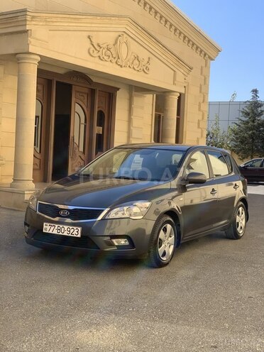 Kia Ceed 2010, 174,500 km - 1.4 l - Bakı