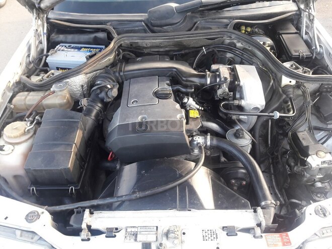 Mercedes E 220 1995, 450,000 km - 2.2 l - Şəki