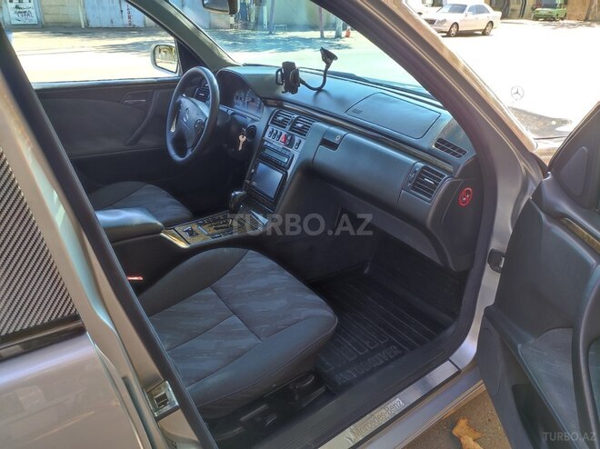 Mercedes E 270 2000, 544,000 km - 2.7 л - Ağcabədi