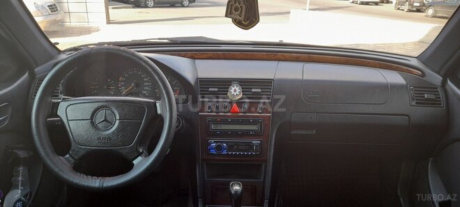 Mercedes C 180 1998, 250,000 km - 1.8 l - Bakı