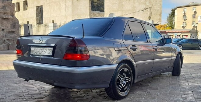 Mercedes C 180 1998, 250,000 km - 1.8 l - Bakı