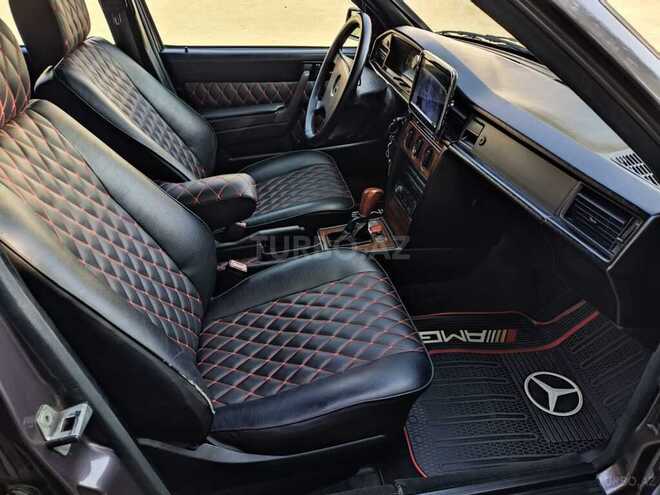 Mercedes 190 1991, 420,000 km - 2.0 l - Masallı