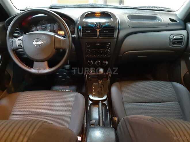 Nissan Sunny 2010, 198,600 km - 1.6 л - Bakı