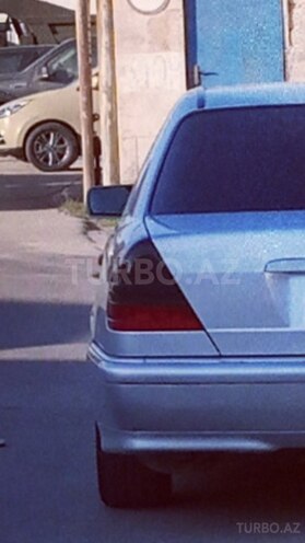 Mercedes C 220 2000, 380,000 km - 2.2 л - Bakı