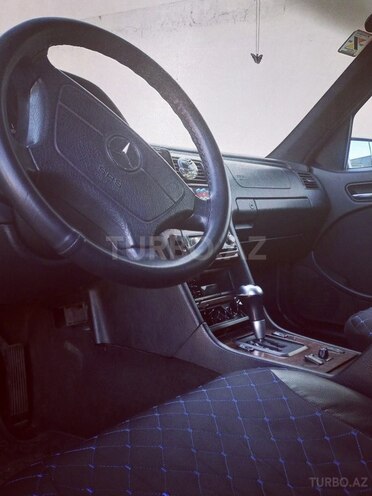 Mercedes C 220 2000, 380,000 km - 2.2 л - Bakı