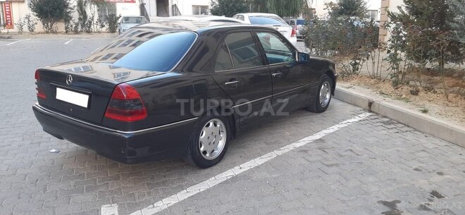 Mercedes C 220 1994, 380,000 km - 2.2 л - Xırdalan