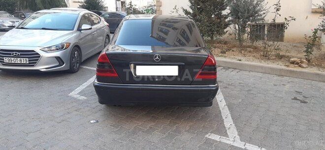 Mercedes C 220 1994, 380,000 km - 2.2 л - Xırdalan