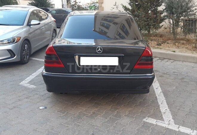 Mercedes C 220 1994, 380,000 km - 2.2 л - Xırdalan