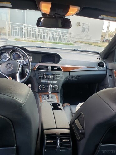 Mercedes C 250 2014, 130,000 km - 1.8 l - Gəncə