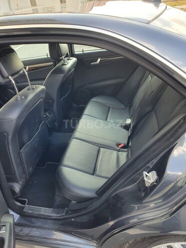 Mercedes C 250 2014, 130,000 km - 1.8 l - Gəncə