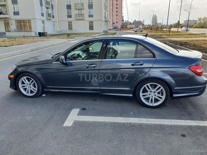 Mercedes C 250 2014, 130,000 km - 1.8 l - Gəncə
