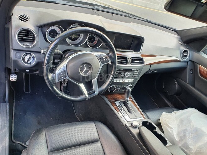 Mercedes C 250 2014, 130,000 km - 1.8 l - Gəncə