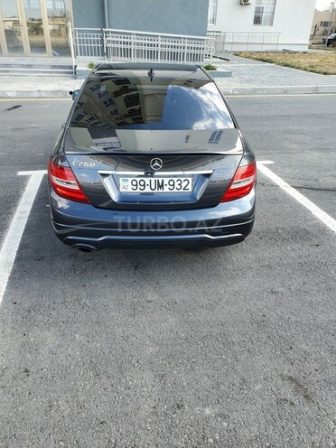 Mercedes C 250 2014, 130,000 km - 1.8 l - Gəncə