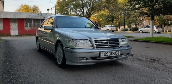 Mercedes C 180 1999, 460,000 km - 1.8 l - Lənkəran