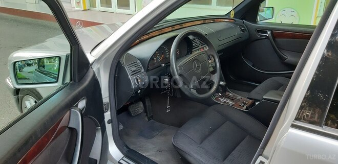 Mercedes C 180 1999, 460,000 km - 1.8 l - Lənkəran