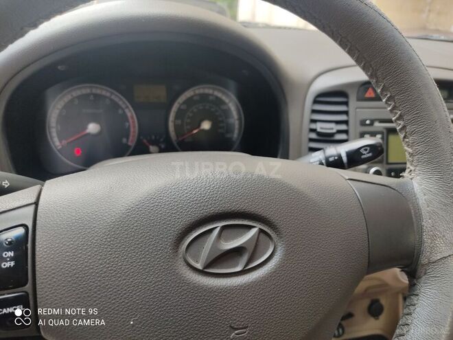 Hyundai Accent 2009, 240,000 km - 1.6 l - Bakı