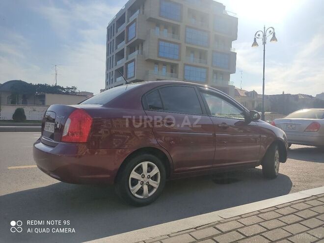 Hyundai Accent 2009, 240,000 km - 1.6 l - Bakı