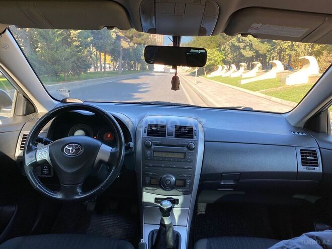 Toyota Corolla 2007, 177,770 km - 1.8 l - Bakı