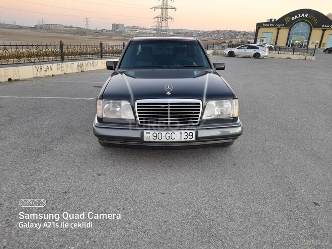 Mercedes E 300 1995, 456,238 km - 3.0 l - Bakı
